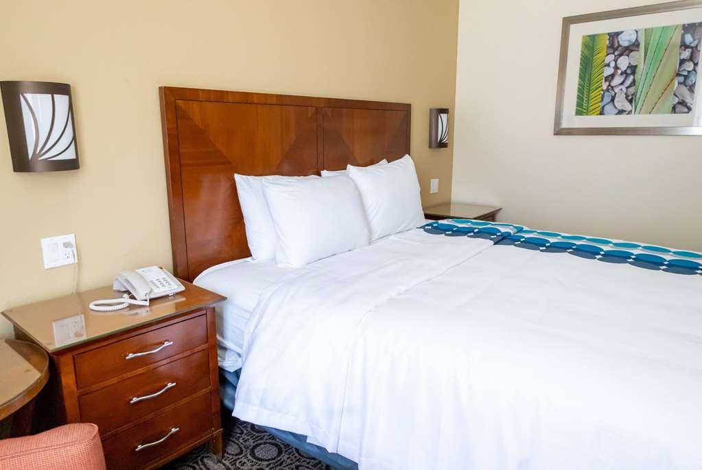 Baymont By Wyndham College Park Atlanta Airport South Hotel Ruang foto
