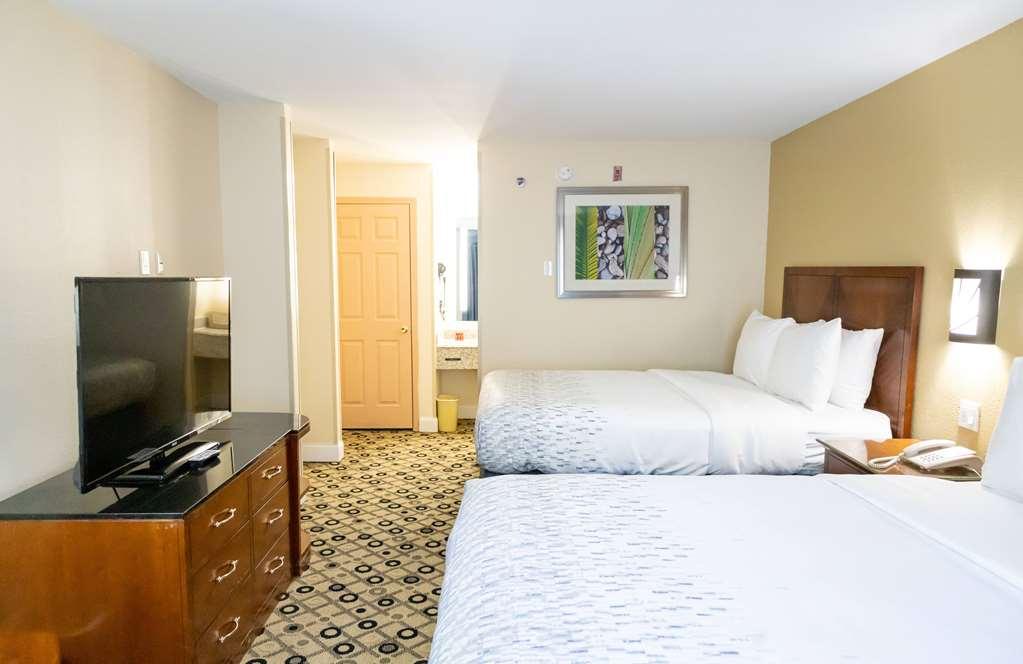 Baymont By Wyndham College Park Atlanta Airport South Hotel Ruang foto