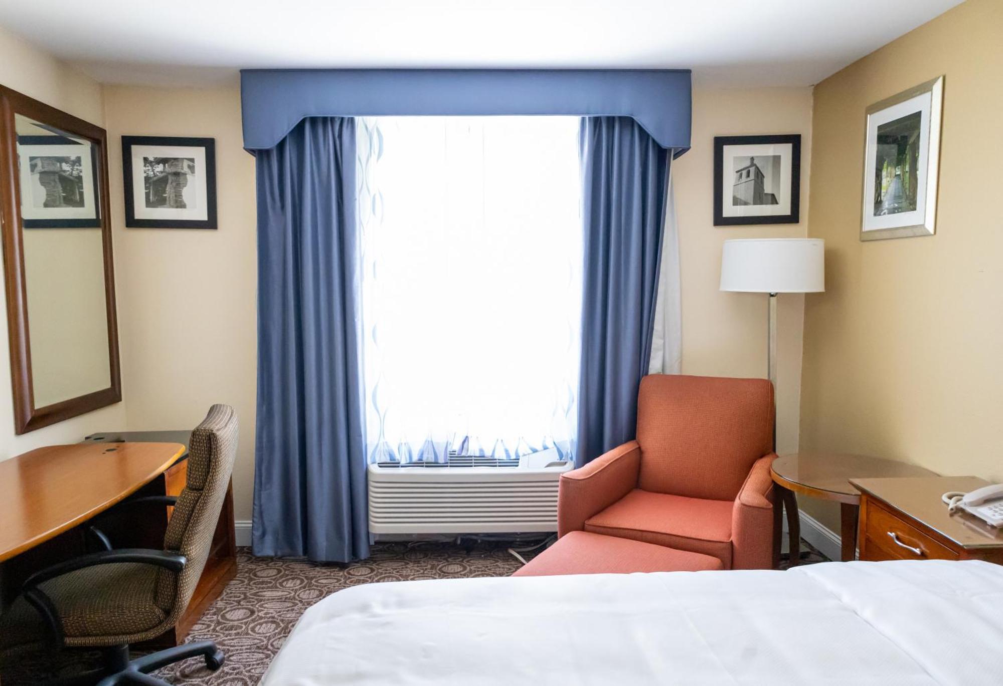 Baymont By Wyndham College Park Atlanta Airport South Hotel Bagian luar foto